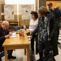  Клуб „Писмена“ представи Юлиан Жилиев с „Етюди, критики, иронии“ 10