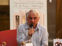 Иван Кулеков представи новата си книга „Имаме земя, имаме вода и си правим кал“ 8